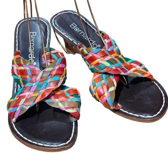 Bernardo slides heels size 9 braided leather woven boho multi-color 70's madras - Picture 1 of 6